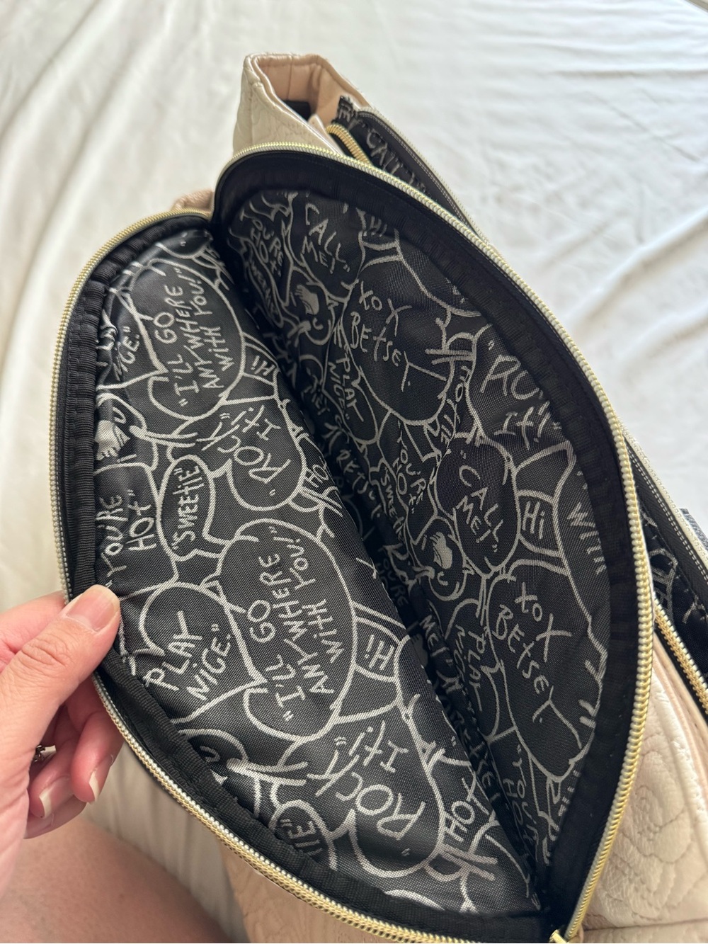 Betsey Johnson Two-Tone Quilted Tote Diaper Bag in Cream & Blush - Picture 6 of 9